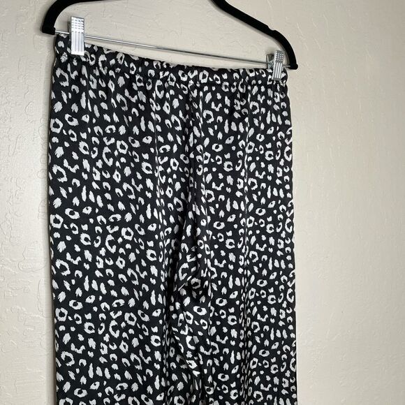 (FOREVER 21) Leopard print sleep pants - Picture 4 of 5